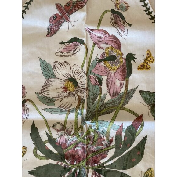 Portmeirion Botanic Garden Christmas Rose PVC Wipeable Apron - Picture 7 of 11